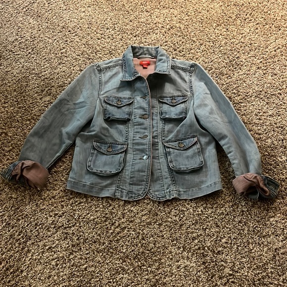 Women’s jean jacket - Picture 1 of 7
